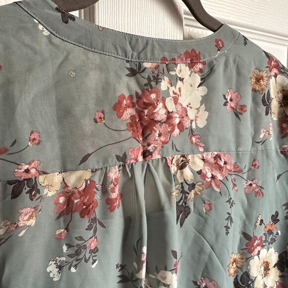 Apt 9 Women's Large Sheer Gray Floral Bell Sleeve Tie Neck Blouse + Camisole - Picture 4 of 9